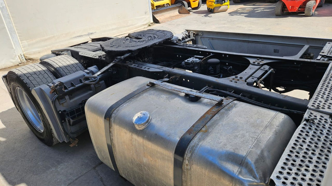 Тягач Mercedes-Benz Actros 1844 LS 4x2 tractor unit: фото 9