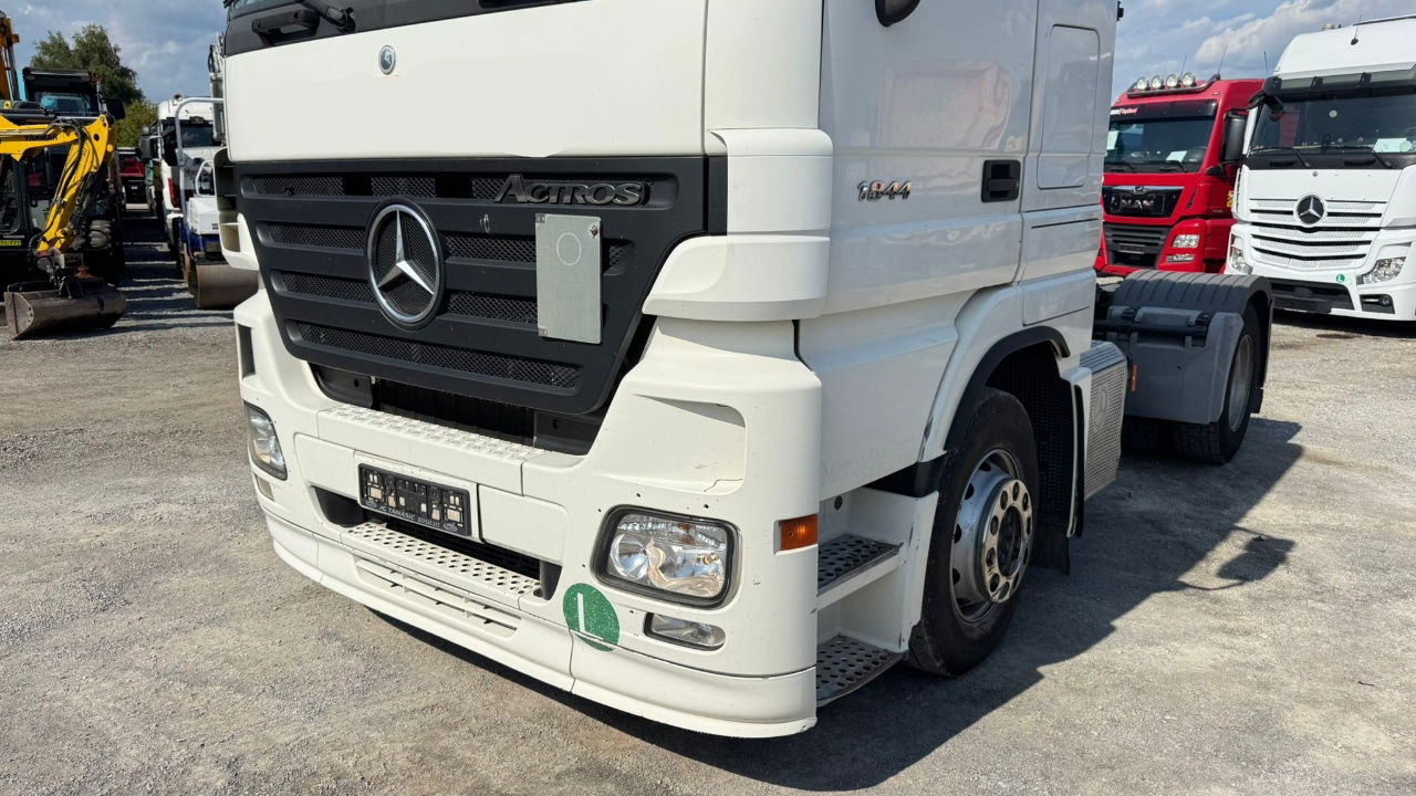 Mercedes-Benz Actros 1844 LS 4x2 tractor unit - retarder - Тягач: фото 2 Mercedes-Benz Actros 1844 LS 4x2 tractor unit - retarder - Тягач: фото 2