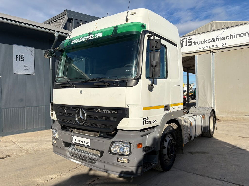 Mercedes-Benz Actros 1846 L 4x2 tractor unit - retarder - Тягач: фото 1 Mercedes-Benz Actros 1846 L 4x2 tractor unit - retarder - Тягач: фото 1
