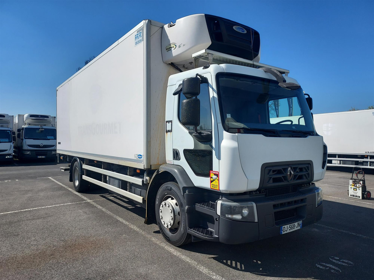 RENAULT D Wide - Рефрижератор: фото 2 RENAULT D Wide - Рефрижератор: фото 2