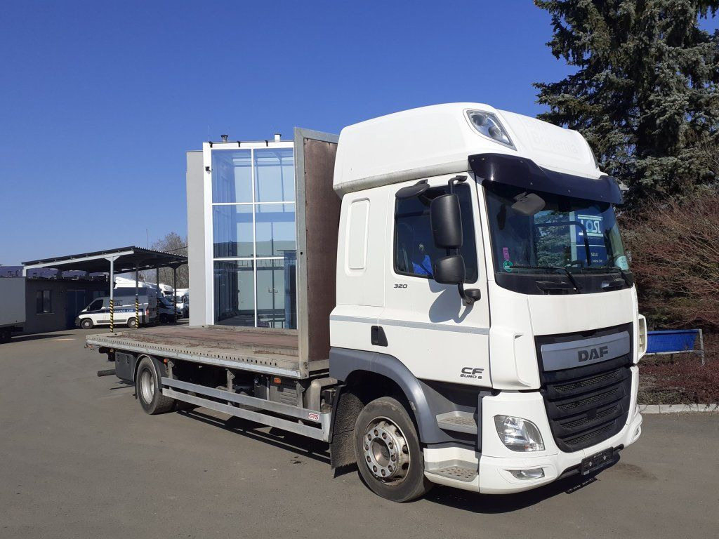 DAF CF320 EURO 6 - Грузовик бортовой/ Платформа: фото 4 DAF CF320 EURO 6 - Грузовик бортовой/ Платформа: фото 4