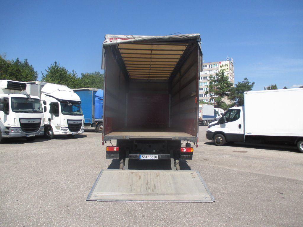 DAF LF 260 - Грузовик бортовой/ Платформа: фото 4 DAF LF 260 - Грузовик бортовой/ Платформа: фото 4
