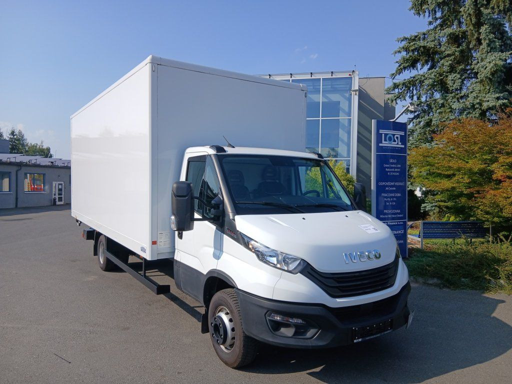 Iveco 72-210 (70C210) - Фургон с закрытым кузовом: фото 3 Iveco 72-210 (70C210) - Фургон с закрытым кузовом: фото 3