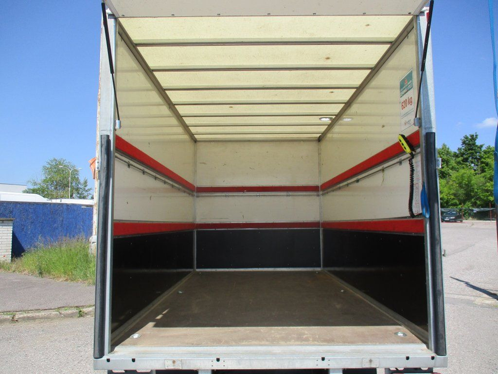 Фургон с закрытым кузовом Iveco Daily 35C16 3.0: фото 9 Фургон с закрытым кузовом Iveco Daily 35C16 3.0: фото 9