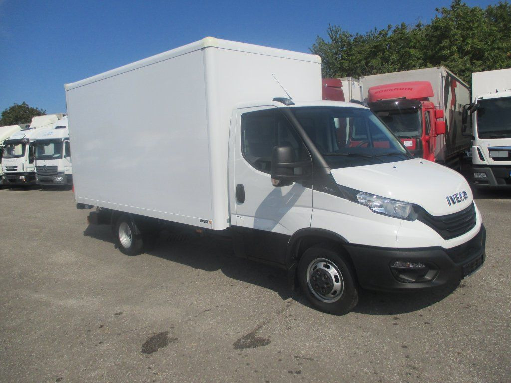Iveco Daily 35C16 - Фургон с закрытым кузовом: фото 3 Iveco Daily 35C16 - Фургон с закрытым кузовом: фото 3