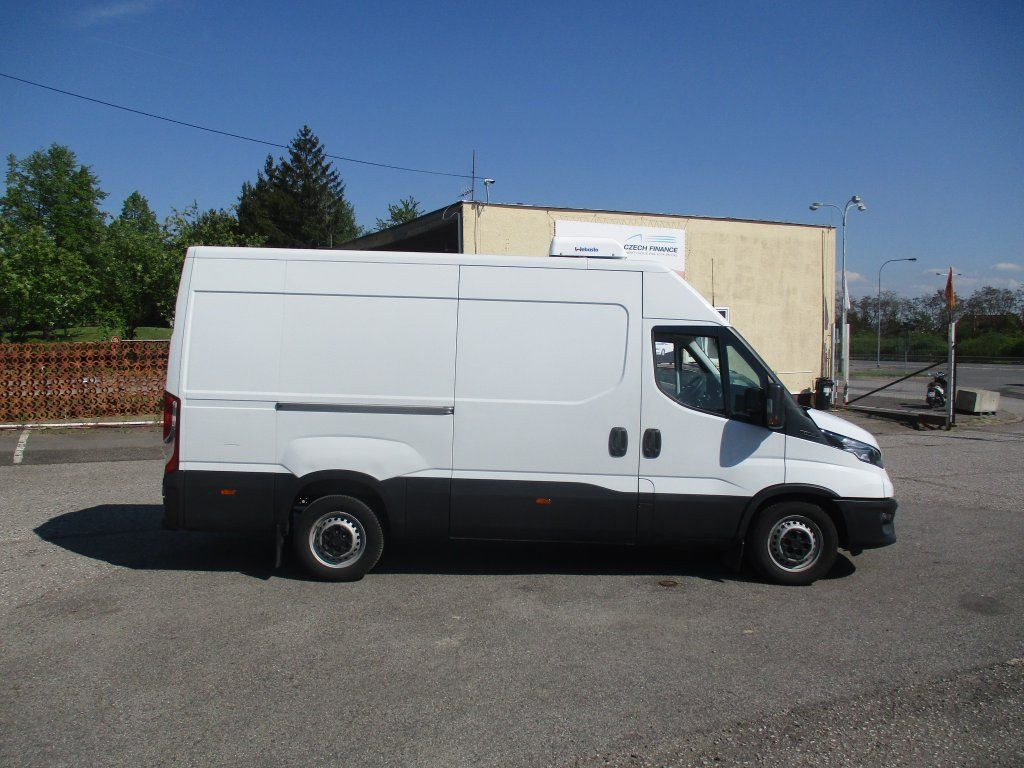 Iveco Daily 35S16 2.3L - Фургон-рефрижератор: фото 4 Iveco Daily 35S16 2.3L - Фургон-рефрижератор: фото 4