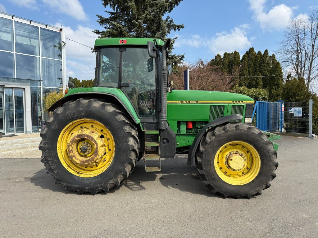 John Deere 7800 - Трактор: фото 4 John Deere 7800 - Трактор: фото 4