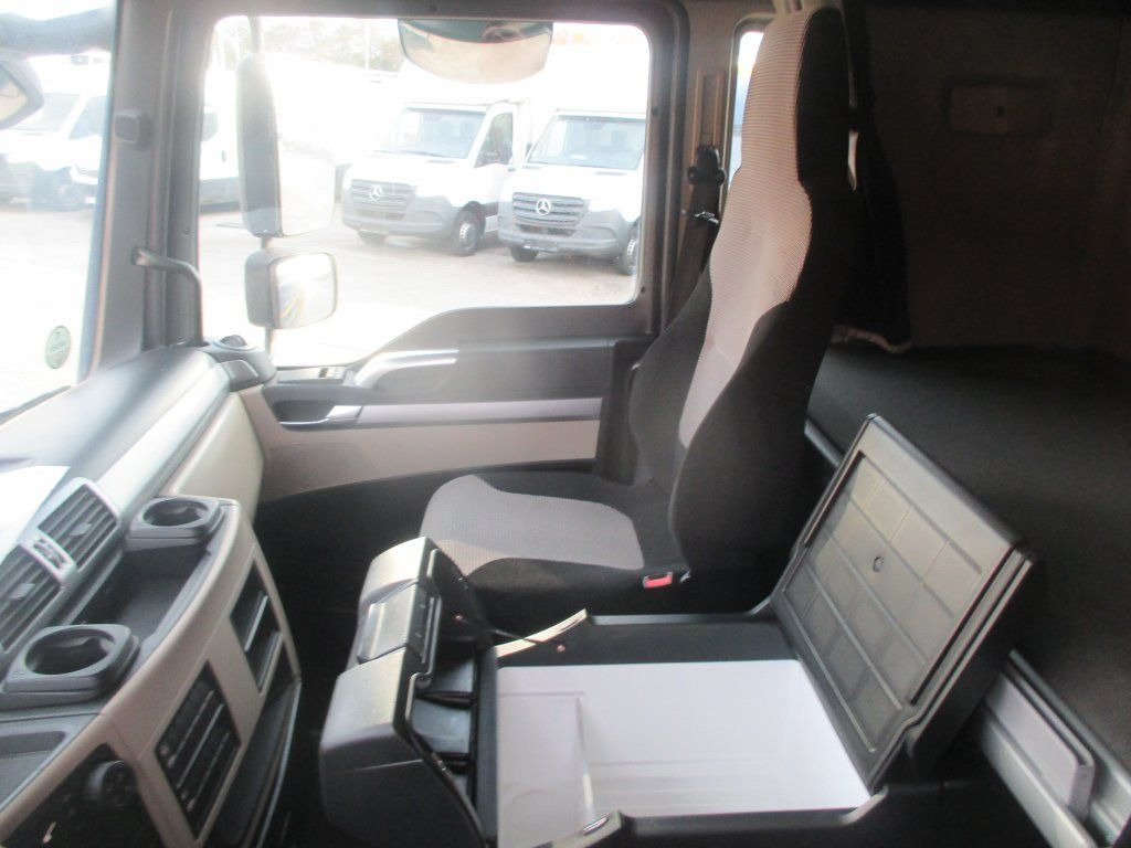 Тентованный грузовик MAN TGL 12.250: фото 14 Тентованный грузовик MAN TGL 12.250: фото 14