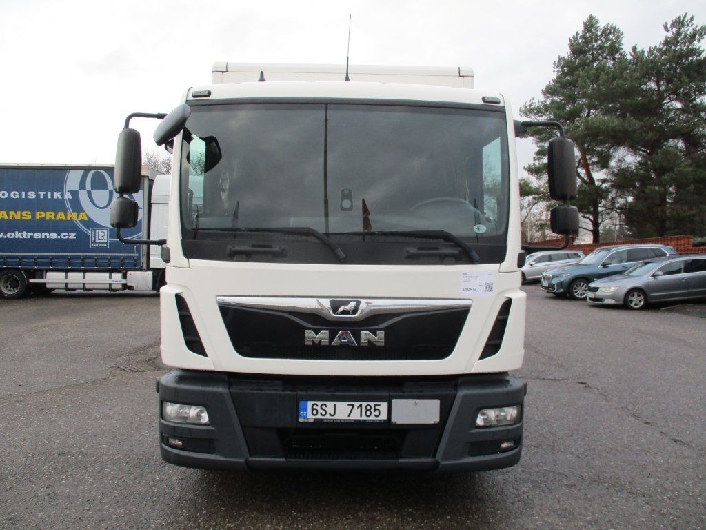 MAN TGL 8.190 - Фургон с закрытым кузовом: фото 2 MAN TGL 8.190 - Фургон с закрытым кузовом: фото 2