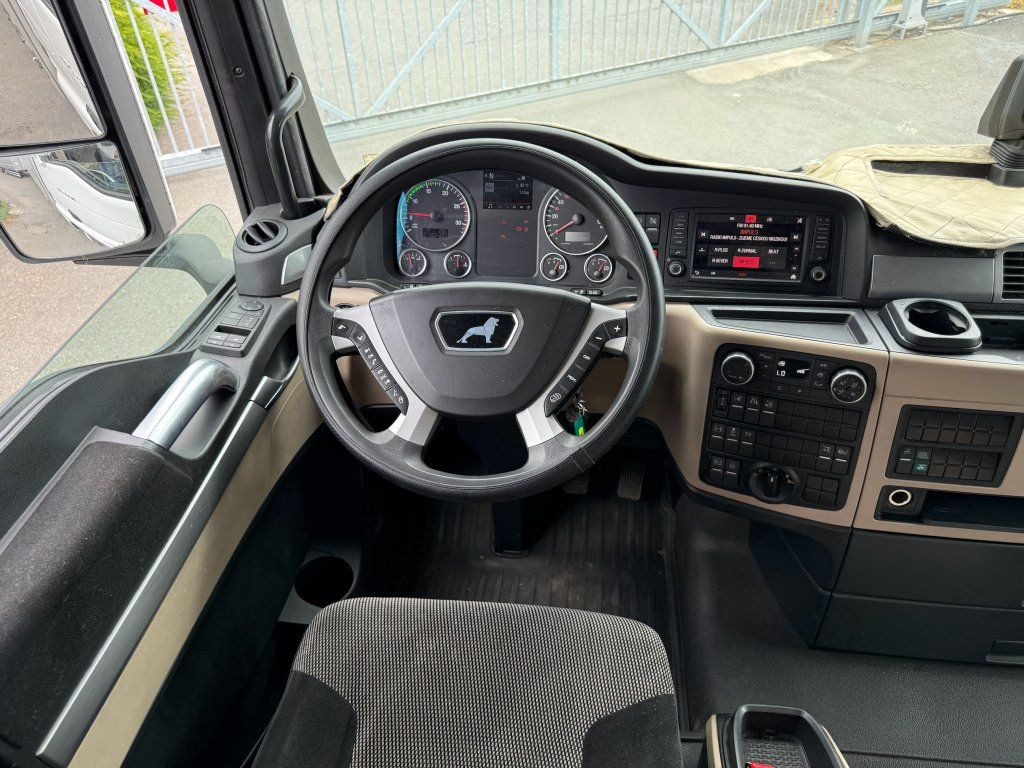 MAN TGX24.510 EURO 6 6x2 + Wecon - Тентованный грузовик, Тентованный прицеп: фото 5 MAN TGX24.510 EURO 6 6x2 + Wecon - Тентованный грузовик, Тентованный прицеп: фото 5