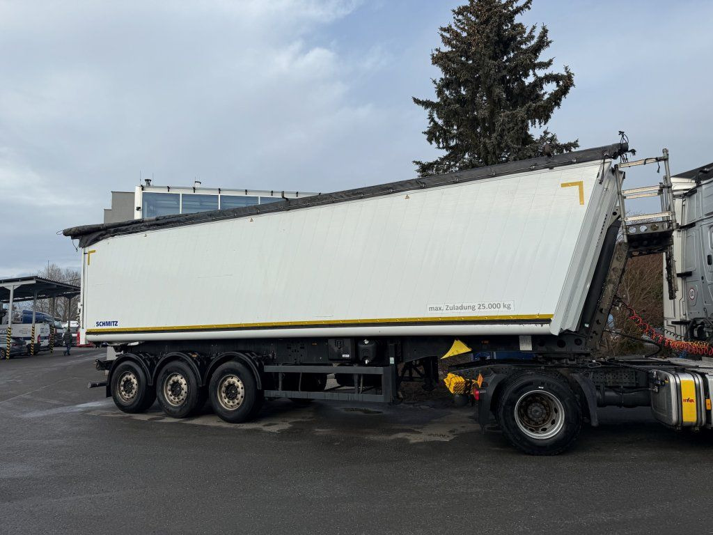 Schmitz Cargobull SKI 50m3 - Самосвальный полуприцеп: фото 2 Schmitz Cargobull SKI 50m3 - Самосвальный полуприцеп: фото 2