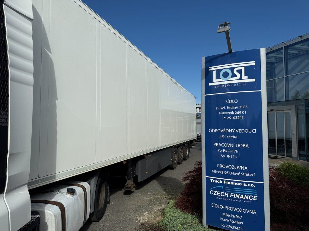 Schmitz Cargobull SKO24 Carrier Maxima 1300 Doubledeck - Полуприцеп-фургон: фото 5 Schmitz Cargobull SKO24 Carrier Maxima 1300 Doubledeck - Полуприцеп-фургон: фото 5