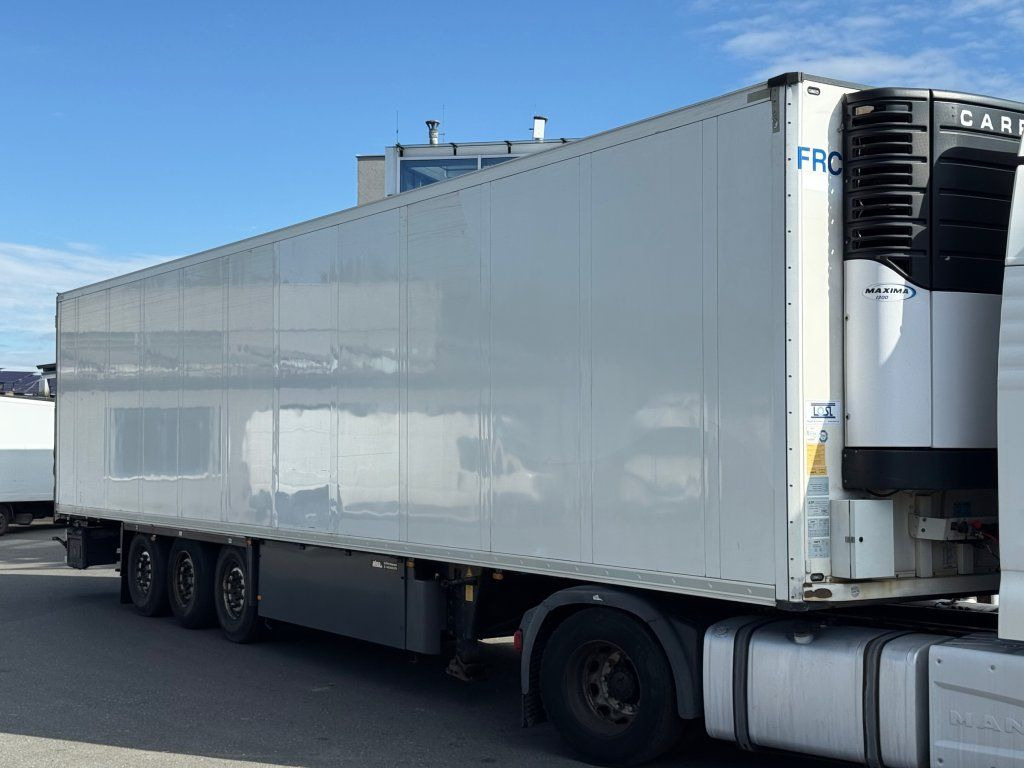Schmitz Cargobull SKO24 Carrier Maxima 1300 Doubledeck - Полуприцеп-фургон: фото 1 Schmitz Cargobull SKO24 Carrier Maxima 1300 Doubledeck - Полуприцеп-фургон: фото 1