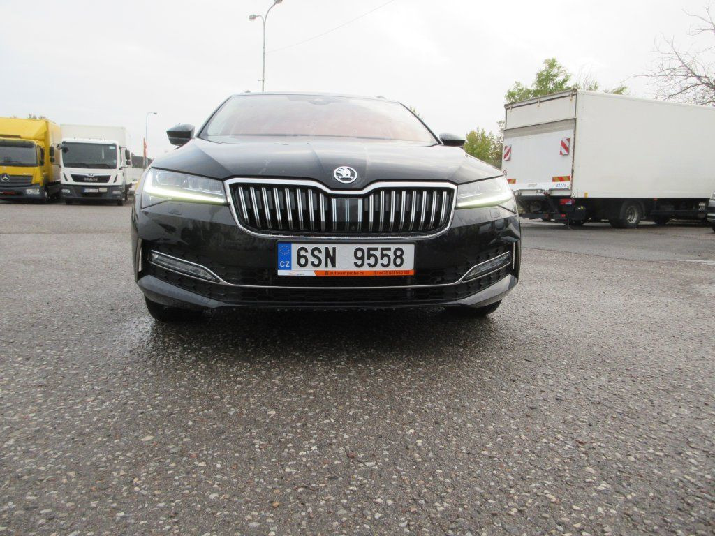 Skoda 2.0 Tdi L&K 4x4 - Универсал: фото 3 Skoda 2.0 Tdi L&K 4x4 - Универсал: фото 3