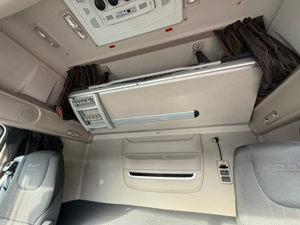 Тягач DAF XF480 Superspacecab SSC lowdeck: фото 14 Тягач DAF XF480 Superspacecab SSC lowdeck: фото 14