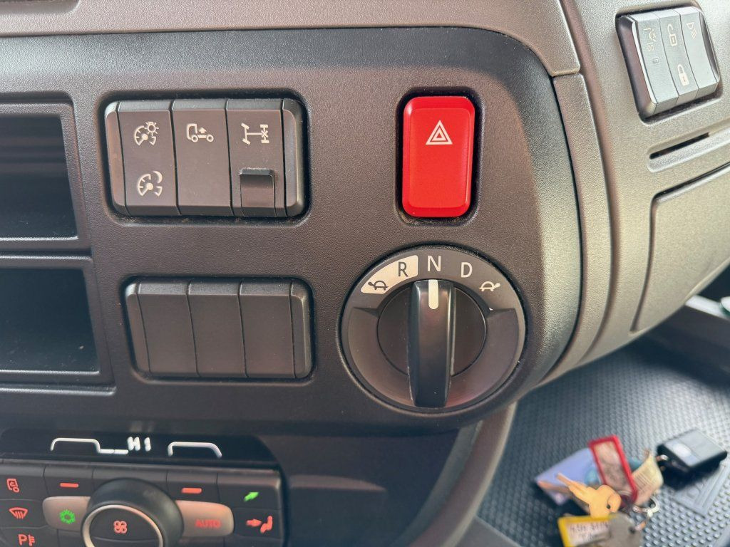 Тягач DAF XF480 Superspacecab SSC lowdeck: фото 16 Тягач DAF XF480 Superspacecab SSC lowdeck: фото 16