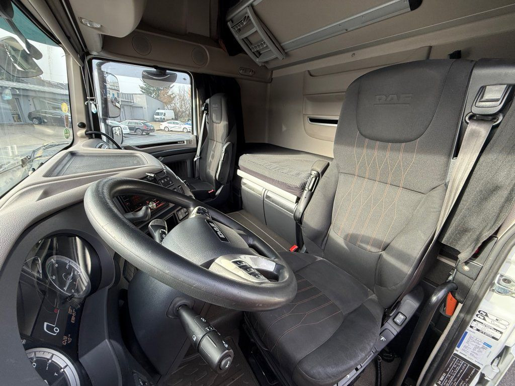 Тягач DAF XF480 Superspacecab SSC lowdeck: фото 12 Тягач DAF XF480 Superspacecab SSC lowdeck: фото 12