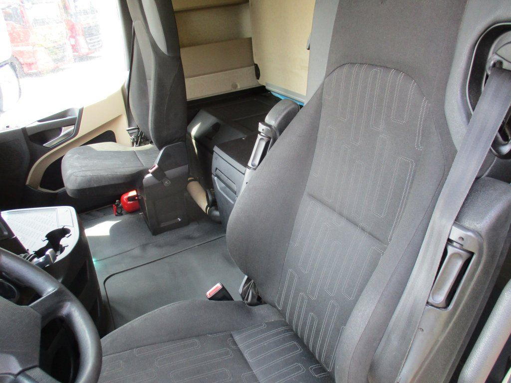 Тягач Mercedes-Benz 1845 Actros EURO 6 MEGA/lowdeck: фото 15
