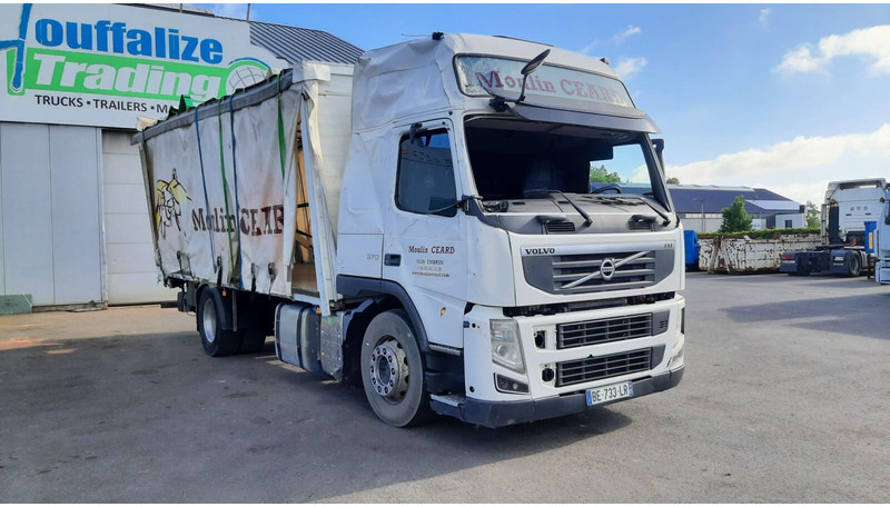 Тентованный грузовик Volvo FM 370: фото 10 Тентованный грузовик Volvo FM 370: фото 10