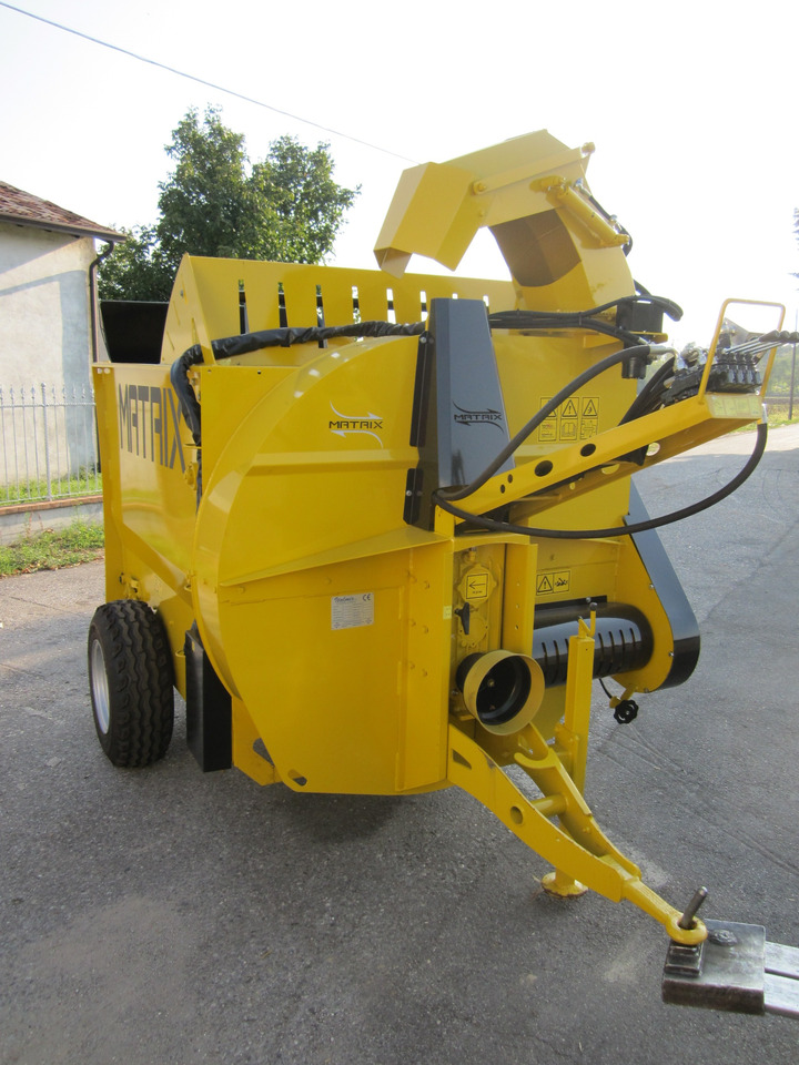 Matrix jet power 180 - Измельчитель соломы: фото 2 Matrix jet power 180 - Измельчитель соломы: фото 2