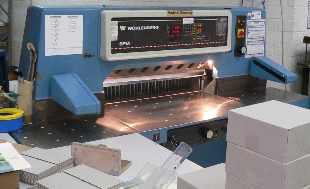 High-speed cutter Wohlenberg WP 92 SPM - Бумагорезательная машина: фото 3 High-speed cutter Wohlenberg WP 92 SPM - Бумагорезательная машина: фото 3