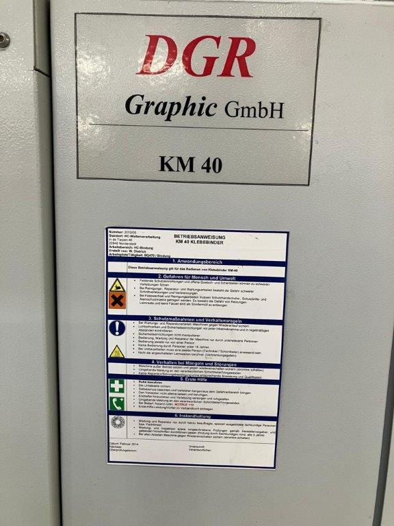 Book on Demand Perfect Binder - spine gluing station DGR Graphic KM 40 - Переплетная машина: фото 4 Book on Demand Perfect Binder - spine gluing station DGR Graphic KM 40 - Переплетная машина: фото 4