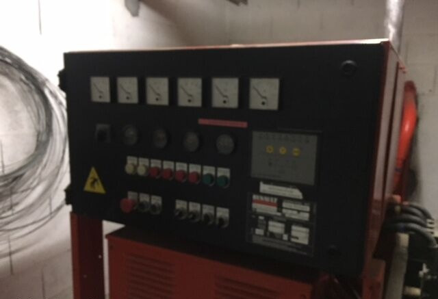 Renault 250 kVa - Электрогенератор: фото 2 Renault 250 kVa - Электрогенератор: фото 2