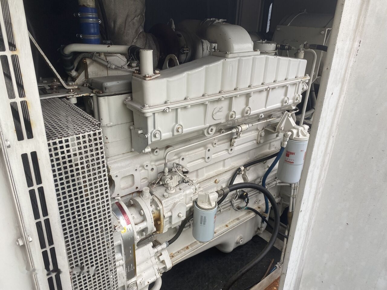 SDMO 330 kVa Cummins - Электрогенератор: фото 2 SDMO 330 kVa Cummins - Электрогенератор: фото 2