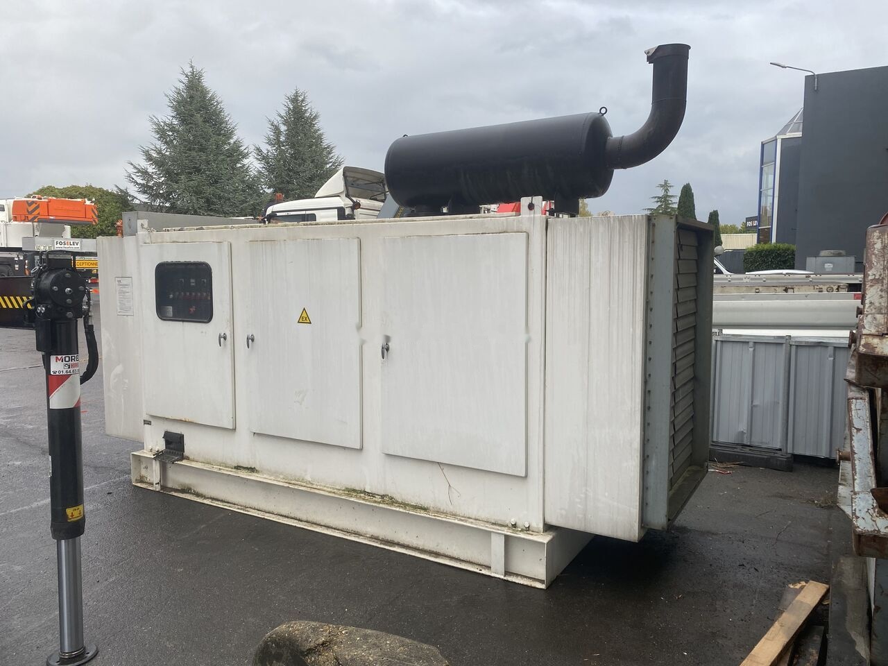 SDMO 330 kVa Cummins - Электрогенератор: фото 1 SDMO 330 kVa Cummins - Электрогенератор: фото 1