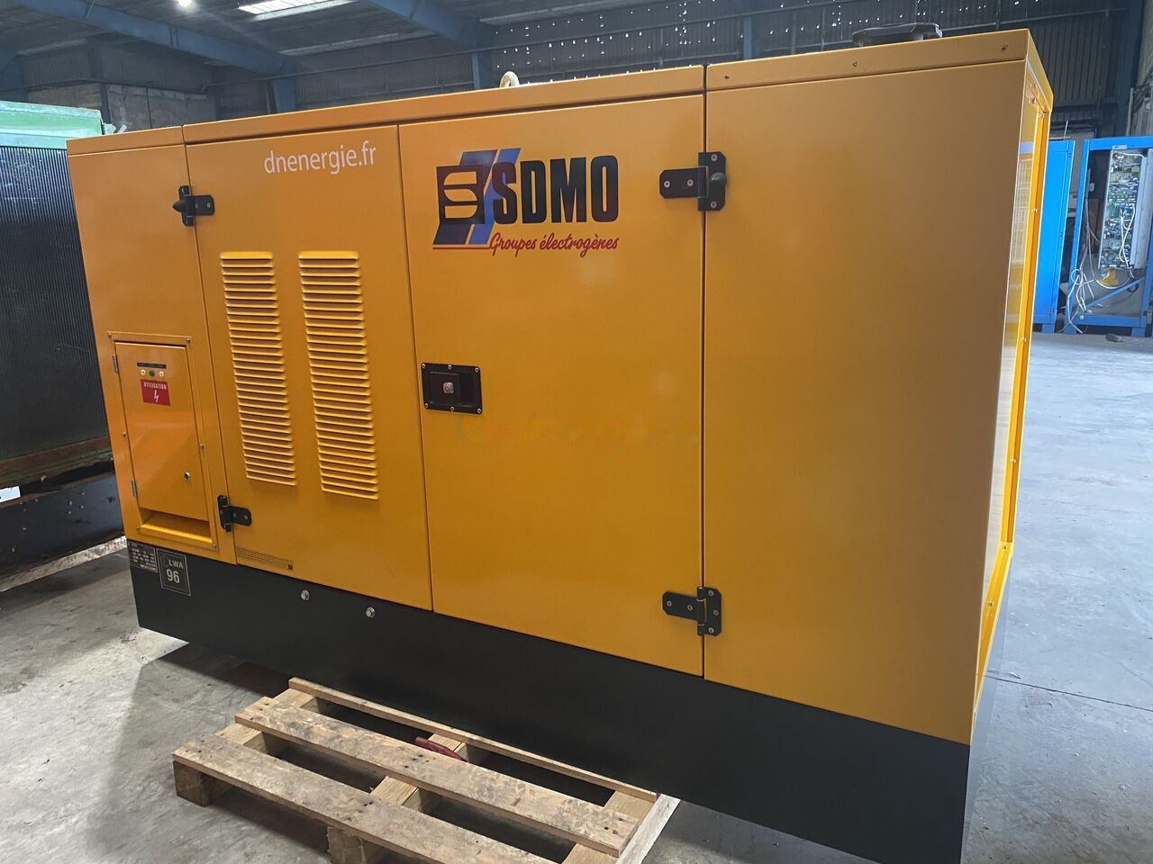 SDMO Perkins 75 kVa Diesel - Электрогенератор: фото 5 SDMO Perkins 75 kVa Diesel - Электрогенератор: фото 5