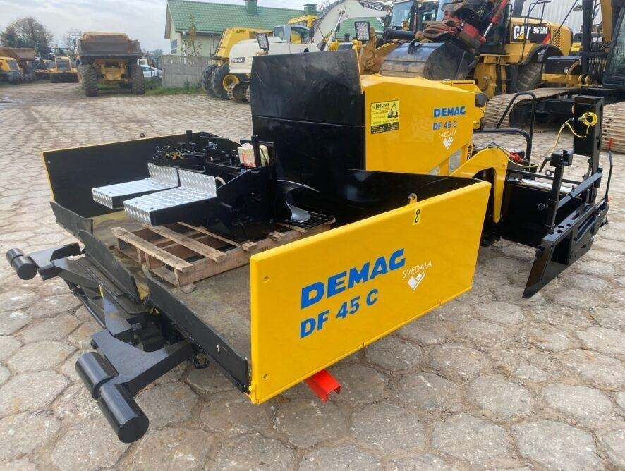 Demag DF-45C  - Асфальтоукладчик: фото 1 Demag DF-45C  - Асфальтоукладчик: фото 1