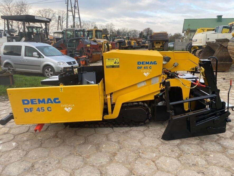 Demag DF-45C  - Асфальтоукладчик: фото 2 Demag DF-45C  - Асфальтоукладчик: фото 2
