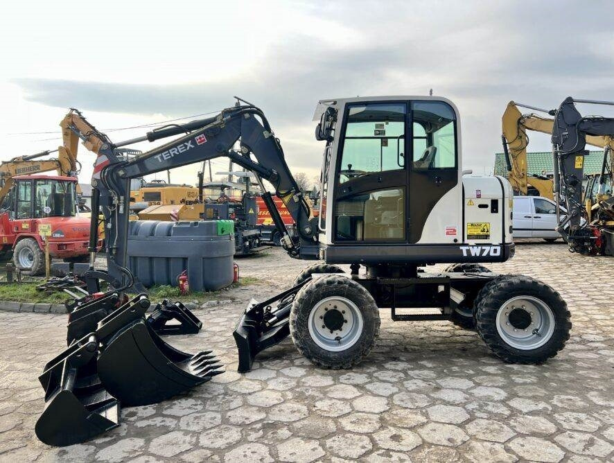 Колёсный экскаватор Terex TW70: фото 8