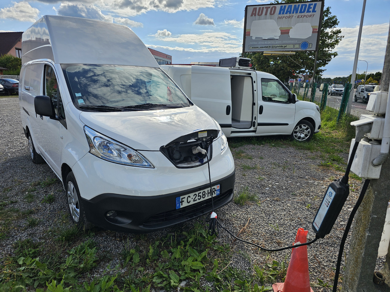Легковой фургон, Электрический фургон NISSAN E-NV200 ELEKTRYCZNY 40 KV 250 km KLIMA KAMERA: фото 12 Легковой фургон, Электрический фургон NISSAN E-NV200 ELEKTRYCZNY 40 KV 250 km KLIMA KAMERA: фото 12