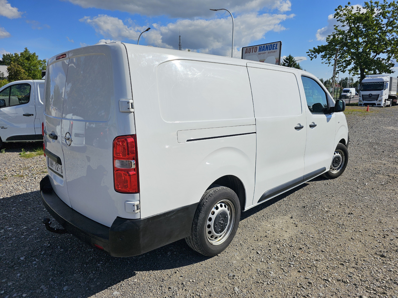 OPEL VIVARO LONG L2H1 FURGON KLIMA NAVI EURO6 - Легковой фургон: фото 5 OPEL VIVARO LONG L2H1 FURGON KLIMA NAVI EURO6 - Легковой фургон: фото 5
