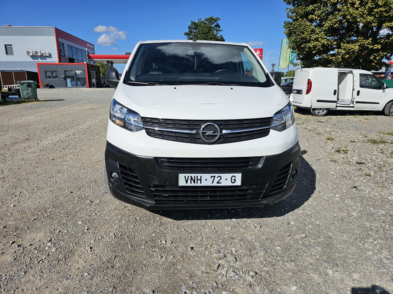 OPEL VIVARO LONG L2H1 FURGON KLIMA NAVI EURO6 - Легковой фургон: фото 4 OPEL VIVARO LONG L2H1 FURGON KLIMA NAVI EURO6 - Легковой фургон: фото 4