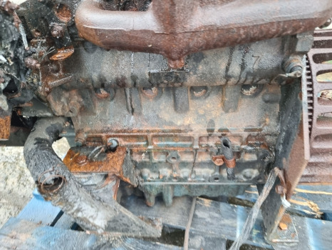 Bobcat 645 Complete Engine For Parts 1732cc - Двигатель: фото 3 Bobcat 645 Complete Engine For Parts 1732cc - Двигатель: фото 3