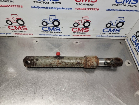 Case 1394, 1494, Hydraulic Lift Assistor Cylinder, Assistor Ram K311619, K311542 - Гидравлика: фото 2 Case 1394, 1494, Hydraulic Lift Assistor Cylinder, Assistor Ram K311619, K311542 - Гидравлика: фото 2
