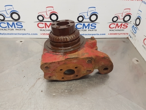 Case 395, 495, 595, 895, 3230, 4210, 4220 Front Axle Swivel Housing Rhs 311567a1 - Передняя ось для Тракторов: фото 1 Case 395, 495, 595, 895, 3230, 4210, 4220 Front Axle Swivel Housing Rhs 311567a1 - Передняя ось для Тракторов: фото 1