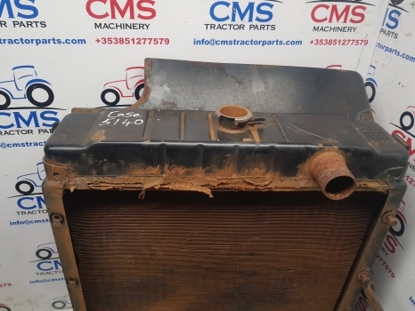 Case 5000 5140, 5250 Engine Water Cooling Radiator 104753a1; 104753a2; A190604 - Радиатор для Тракторов: фото 4 Case 5000 5140, 5250 Engine Water Cooling Radiator 104753a1; 104753a2; A190604 - Радиатор для Тракторов: фото 4