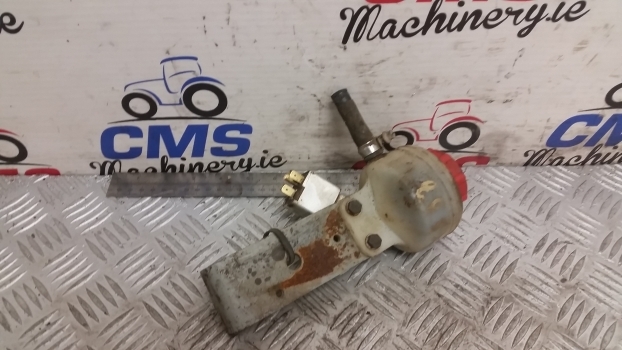 Case International Clutch Liquid Reservoir, Tank (kit) 1281890c2 1500732c92 - Сцепление и запчасти для Тракторов: фото 1 Case International Clutch Liquid Reservoir, Tank (kit) 1281890c2 1500732c92 - Сцепление и запчасти для Тракторов: фото 1