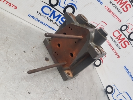 Claas Arion 500, 600 Spool Distribution Valve 4302904, 0011362040, 0011362041 - Гидравлический клапан для Тракторов: фото 4 Claas Arion 500, 600 Spool Distribution Valve 4302904, 0011362040, 0011362041 - Гидравлический клапан для Тракторов: фото 4