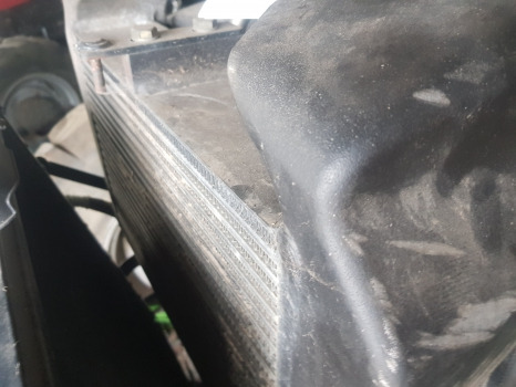 Deutz Agrotron M620, M610, M615, M600,ttv Intercooler 0.015.6910.2/20 - Радиатор: фото 4 Deutz Agrotron M620, M610, M615, M600,ttv Intercooler 0.015.6910.2/20 - Радиатор: фото 4