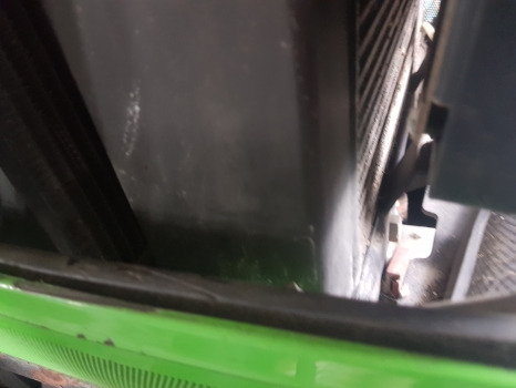 Deutz Agrotron M620, M610, M615,m640,ttv620, 610, Oil Cooler 0.015.6911.2/10 - Радиатор: фото 4 Deutz Agrotron M620, M610, M615,m640,ttv620, 610, Oil Cooler 0.015.6911.2/10 - Радиатор: фото 4