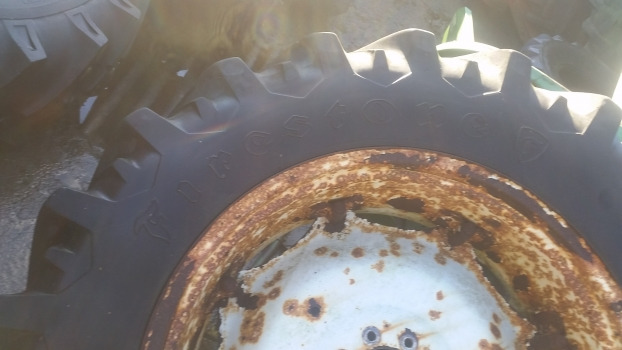 Fiat 90-90, 90 Series Rear Wheel And Tyre 16.9 R34 - Колесо для Сельскохозяйственной техники: фото 2 Fiat 90-90, 90 Series Rear Wheel And Tyre 16.9 R34 - Колесо для Сельскохозяйственной техники: фото 2