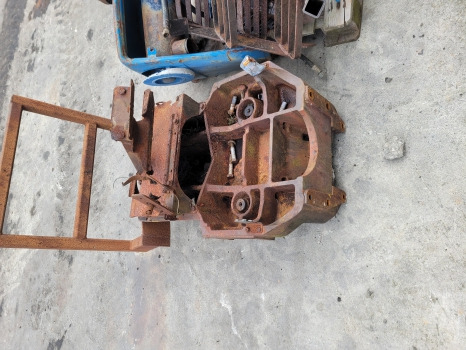 Fiat F130, F140, F120 Fwd Front Axle Support Frame Bolster 5147363, 5163236 - Подвеска: фото 1 Fiat F130, F140, F120 Fwd Front Axle Support Frame Bolster 5147363, 5163236 - Подвеска: фото 1