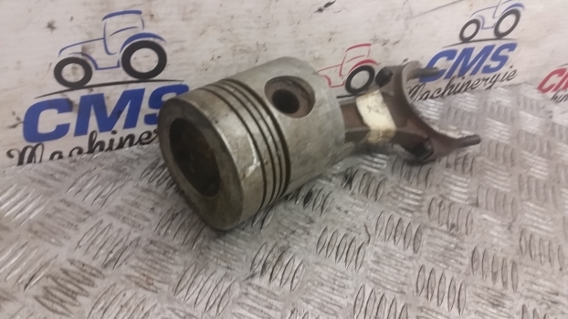 Ford 2910, 3, 4 Cyl Piston Assy , Conrod D8nn6108aa, E3hn6200ac42, 82849195 - Поршень/ Кольцо/ Втулка для Тракторов: фото 3 Ford 2910, 3, 4 Cyl Piston Assy , Conrod D8nn6108aa, E3hn6200ac42, 82849195 - Поршень/ Кольцо/ Втулка для Тракторов: фото 3