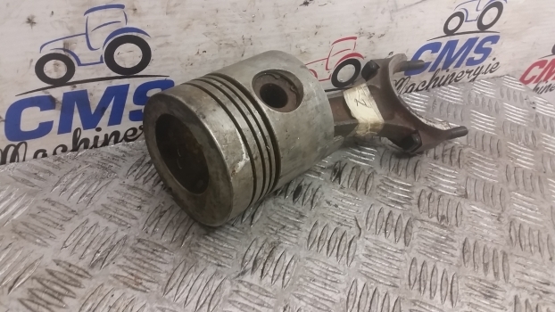 Ford 2910, 3, 4 Cyl Piston Assy , Conrod D8nn6108aa, E3hn6200ac42, 82849195 - Поршень/ Кольцо/ Втулка для Тракторов: фото 4 Ford 2910, 3, 4 Cyl Piston Assy , Conrod D8nn6108aa, E3hn6200ac42, 82849195 - Поршень/ Кольцо/ Втулка для Тракторов: фото 4