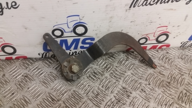 Ford 30 Series 4630, 3930, 4830, 5030, 3930, 3430 Hand Throttle E8nn9805ac14m - Подготовка топлива для Тракторов: фото 2 Ford 30 Series 4630, 3930, 4830, 5030, 3930, 3430 Hand Throttle E8nn9805ac14m - Подготовка топлива для Тракторов: фото 2