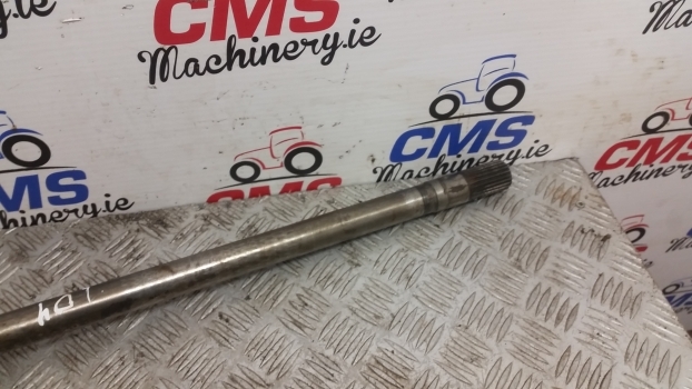 Ford 30 Series 4630 4wd Half Shaft, Body, Spider Front Axle 87760398, Car40897 - Приводный вал для Тракторов: фото 3 Ford 30 Series 4630 4wd Half Shaft, Body, Spider Front Axle 87760398, Car40897 - Приводный вал для Тракторов: фото 3